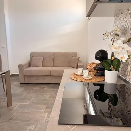 Orchidea Apartments * سورسو
