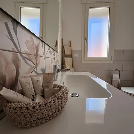 شقة Orchidea Apartments *