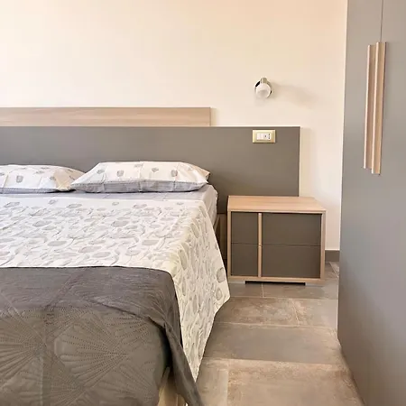 Orchidea Apartments سورسو