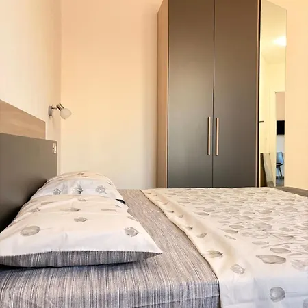 Orchidea Apartments *